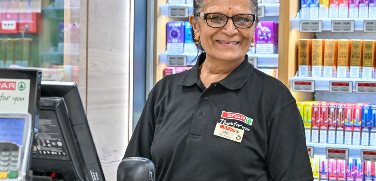 SPAR employee